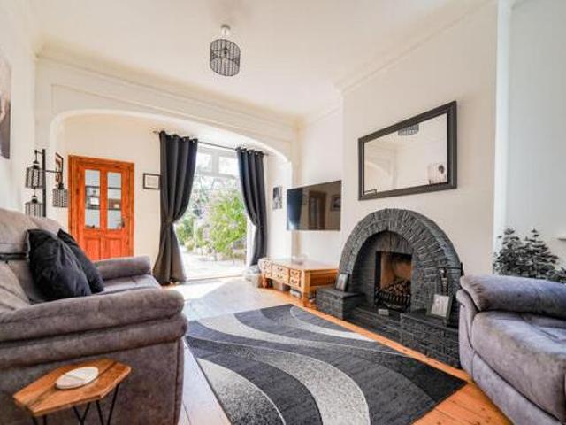 House for sale in Coalville, North West Leicestershire