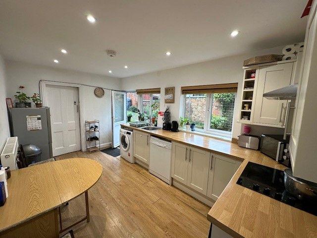 Room for rent in Coalville, Leicestershire