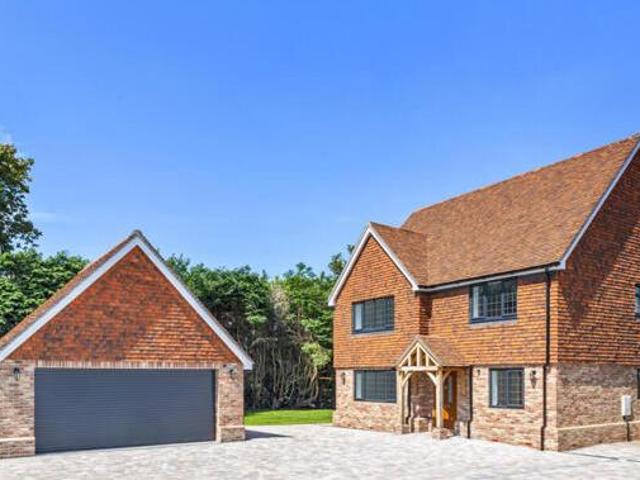 House for rent in Cross In Hand, East Sussex