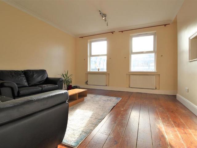House for rent in London Borough of Croydon, Greater London