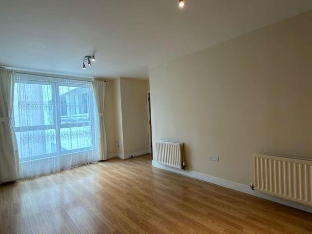 Apartment for rent in London Borough of Croydon, Thornton Heath