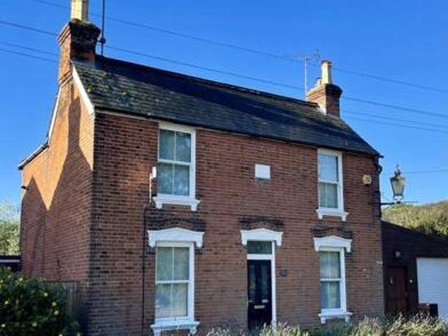House for sale in Oad Street, Kent