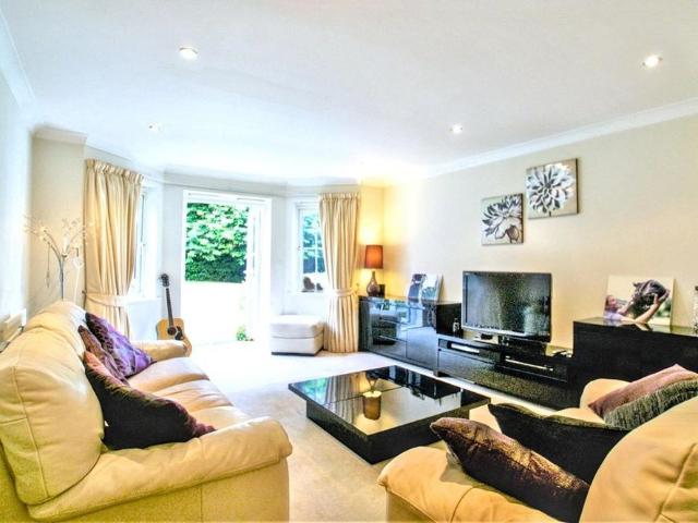 Apartment for rent in Charlotteville, Westborough