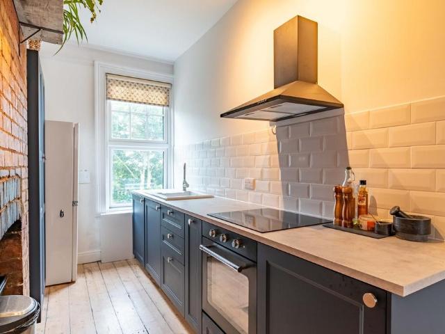 Apartment for rent in St Albans, Five Acres