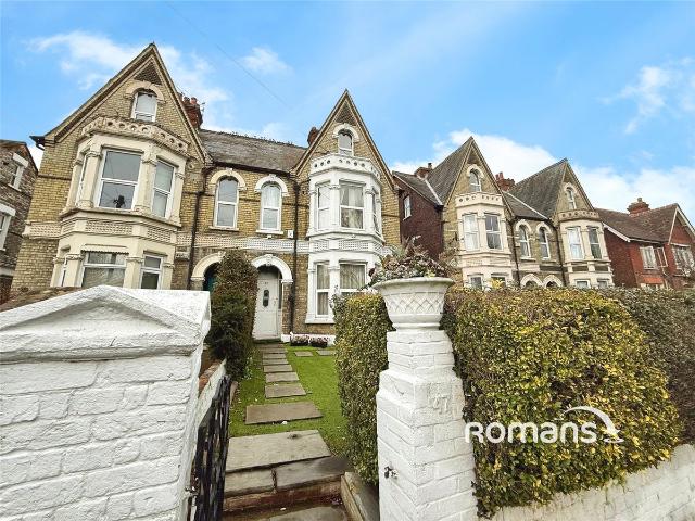 Apartment for rent in High Wycombe Community Board, High Wycombe