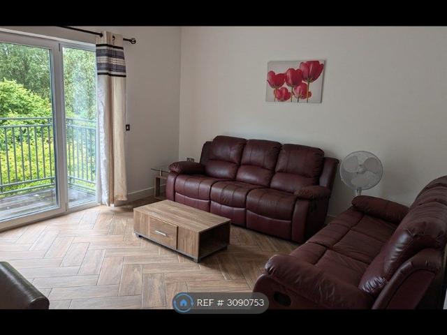 Apartment for rent in Beaconsfield and Chepping Wye Community Board, Loudwater
