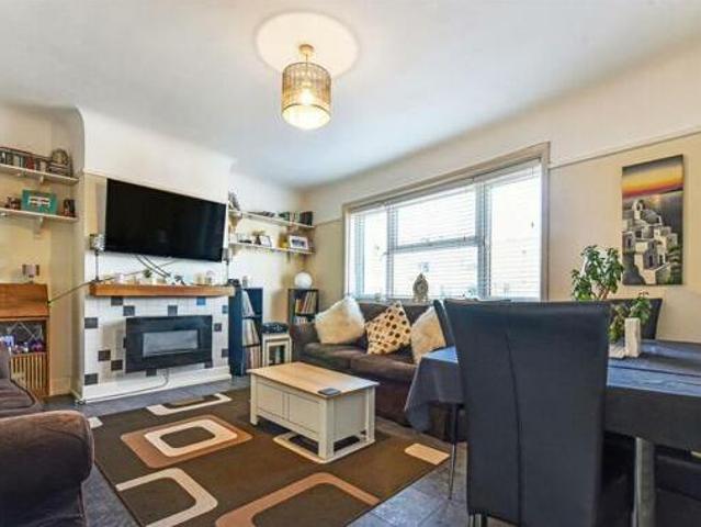 House for sale in Spring Vale, Hampshire