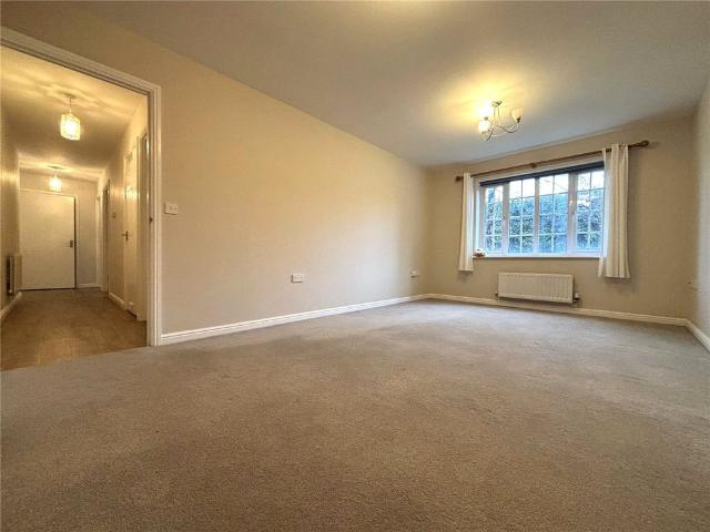 Apartment for rent in Hart, Hampshire