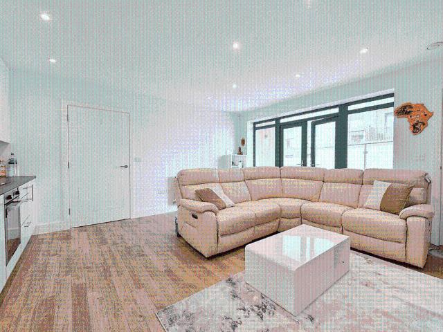 Apartment for rent in London Borough of Hounslow, Greater London