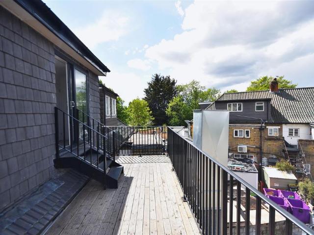 Apartment for rent in London Borough of Hounslow, Spring Grove