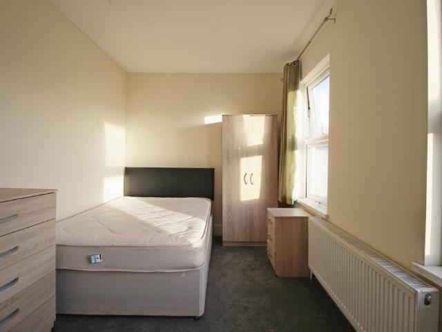 Apartment for rent in London Borough of Hounslow, Spring Grove