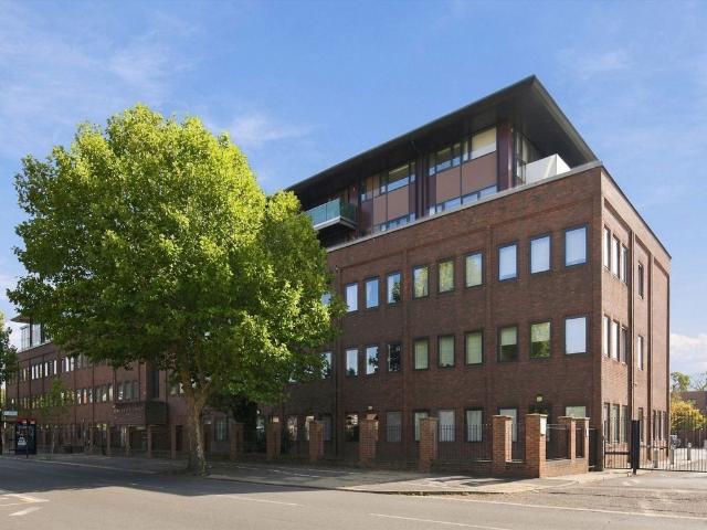 Apartment for rent in London Borough of Hounslow, Greater London