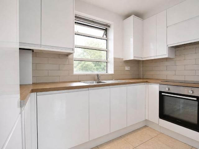 Apartment for rent in London Borough of Hounslow, Greater London