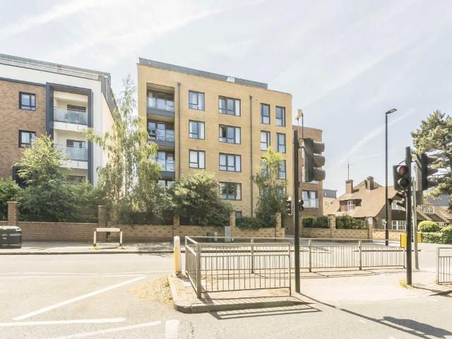 Apartment for rent in London Borough of Hounslow, Spring Grove