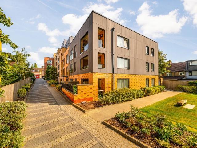 Apartment for rent in London Borough of Hounslow, Spring Grove