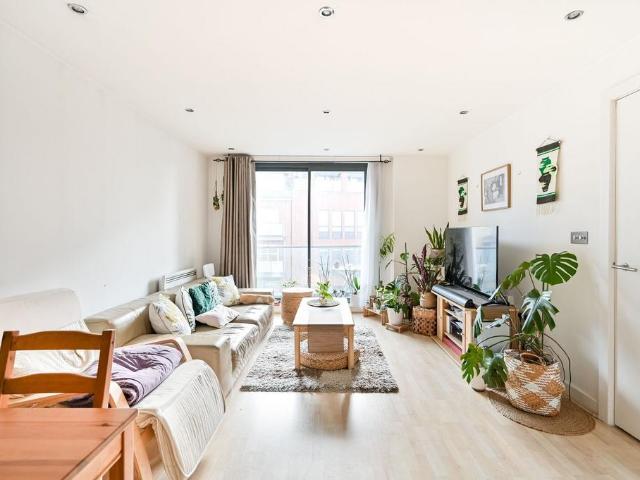 House for rent in Norbiton, Greater London