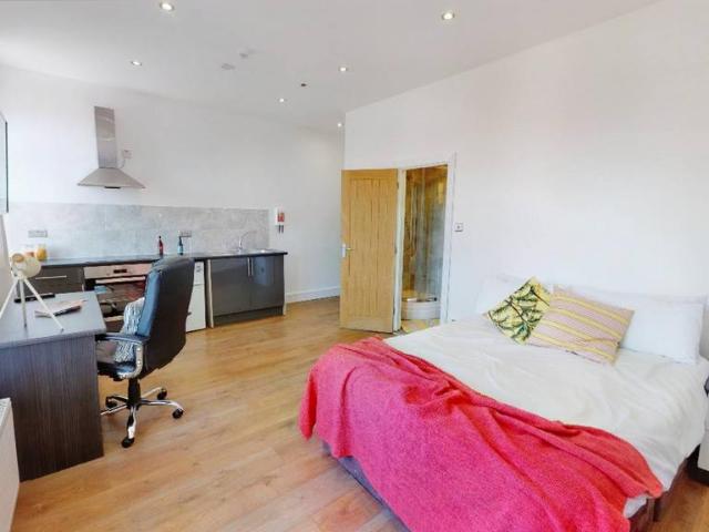 Apartment for rent in Highfields, Old Wharf
