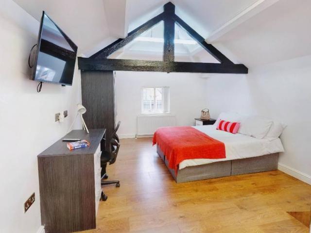 Apartment for rent in Highfields, Old Wharf