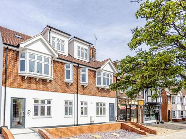 House for sale in Alton Barnes, Essex