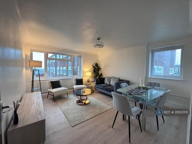 Apartment for rent in Alton Barnes, Essex