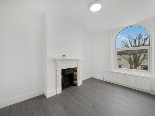 Apartment for rent in London Borough of Croydon, Norbury