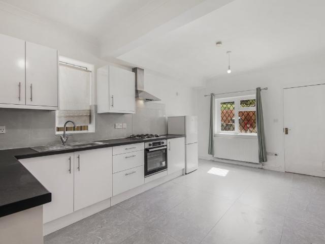 Apartment for rent in London Borough of Croydon, Norbury