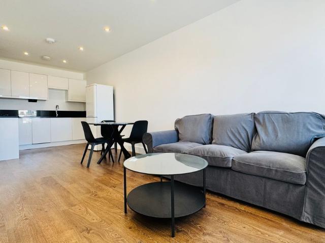 Apartment for rent in London Borough of Croydon, Norbury