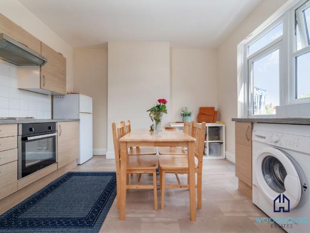 Apartment for rent in London Borough of Croydon, Thornton Heath