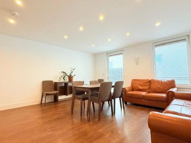 Apartment for rent in London Borough of Croydon, Norbury