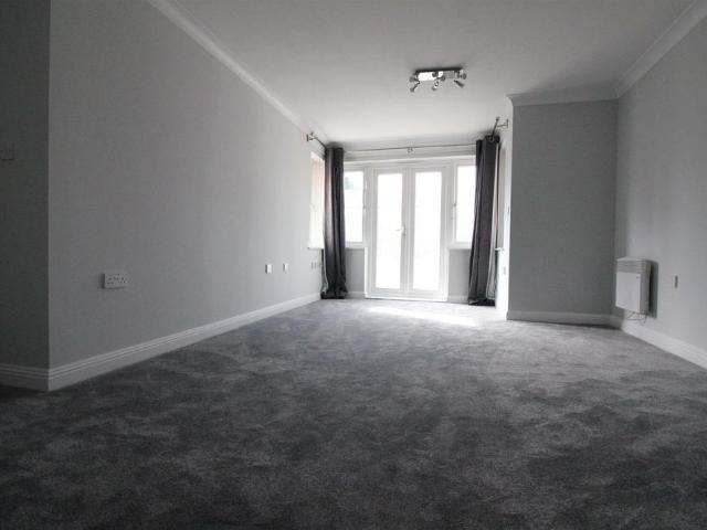 Apartment for rent in Chepping Wycombe, Loudwater