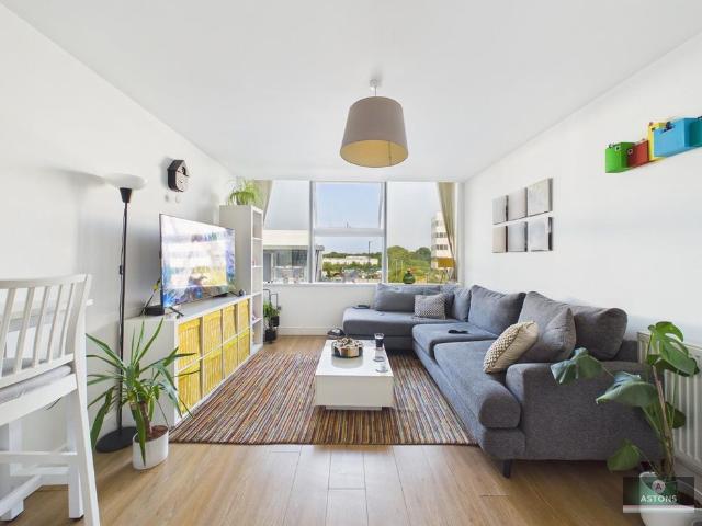 Apartment for rent in Lowfield Heath, Glynde