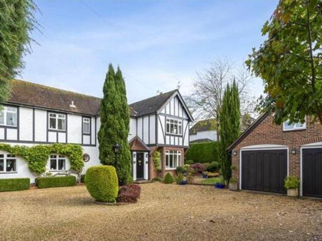 House for sale in St Margarets, Marlborough