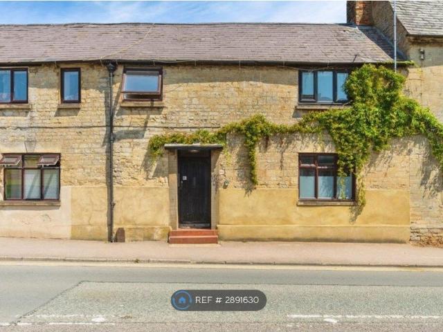 Studio for rent in Old Stratford, Northamptonshire