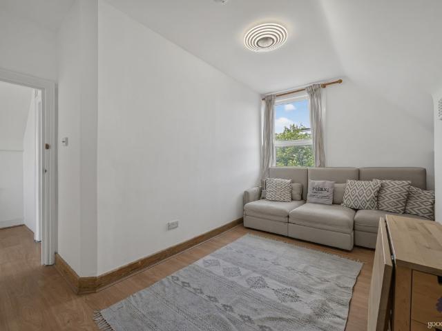 Apartment for rent in Milford, Fole