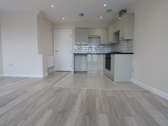 Apartment for rent in London Borough of Merton, Mitcham