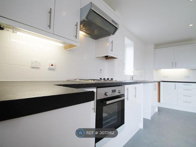 Apartment for rent in London Borough of Merton, Greater London