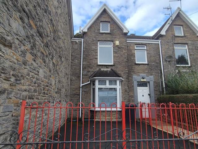 Room for rent in Cimla, Neath