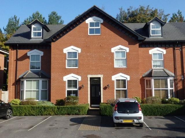 Apartment for rent in Enborne, West Berkshire