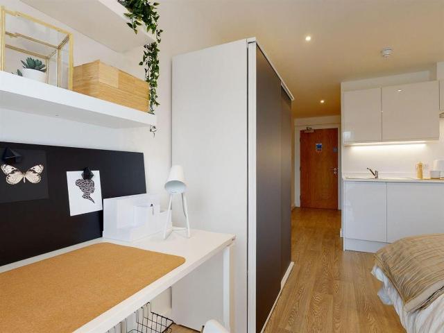Studio for rent in Butterton, Staffordshire