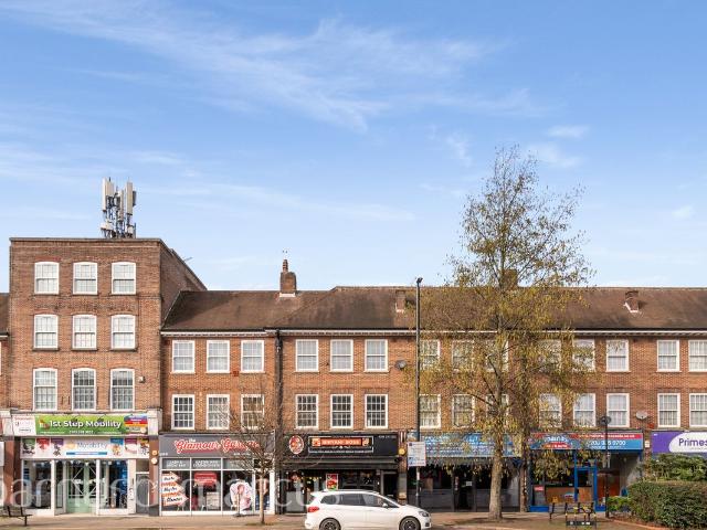 Apartment for rent in Worcester Park, Greater London