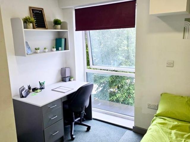 House for rent in Stoke, Stoke-on-Trent