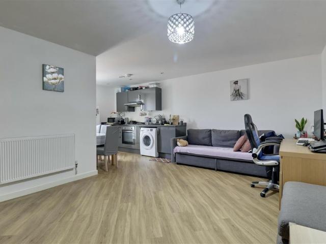 Apartment for rent in Tipner, City Of Portsmouth