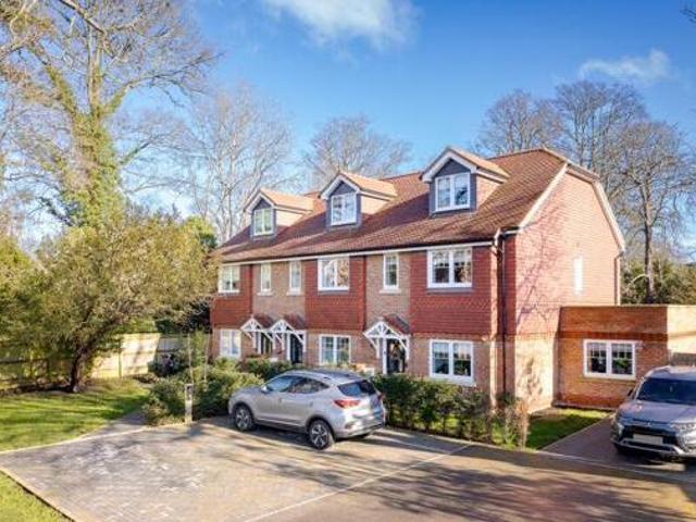 House for sale in Red Hill, Surrey