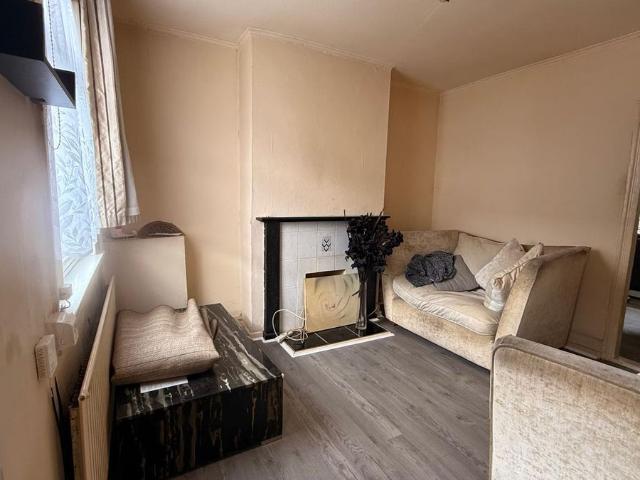 House for rent in Badgers Dene, Grays