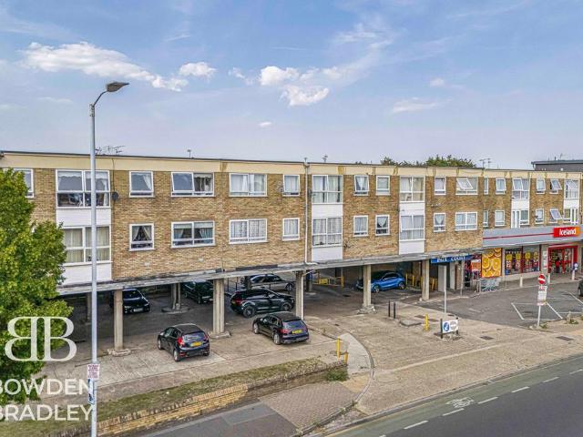Apartment for rent in London Borough of Havering, Greater London