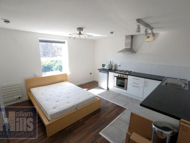 Studio for rent in Isle Of Man