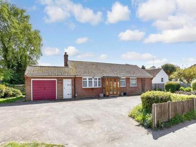 House for sale in Upper Deal, Ash