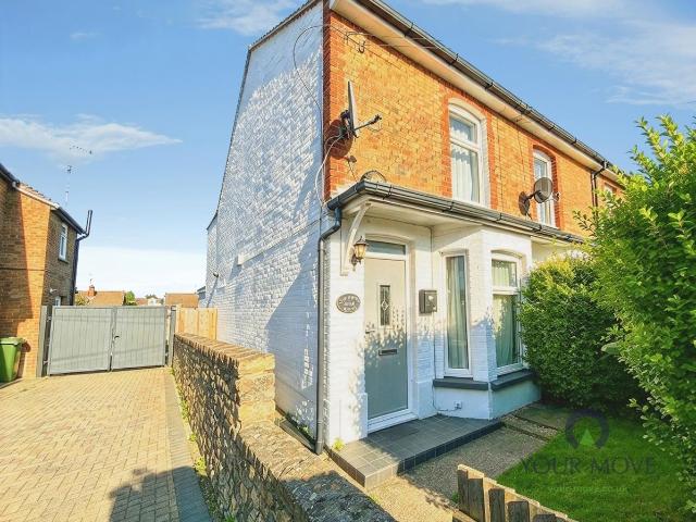 House for rent in Grove Park, Swale
