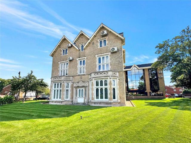 Apartment for rent in Slough