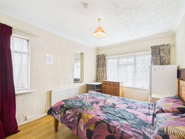 Room for rent in Slough